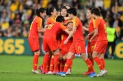 爱游戏真人体育娱乐-亚洲女足冠军联赛半决赛激烈展开